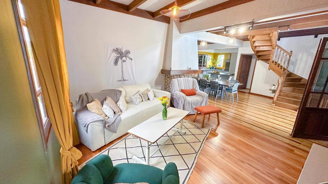 Magnifique Villa Creole Villa Ti Bout Bois Avec Cheminee Au Tevelave Les Avirons Exterior foto